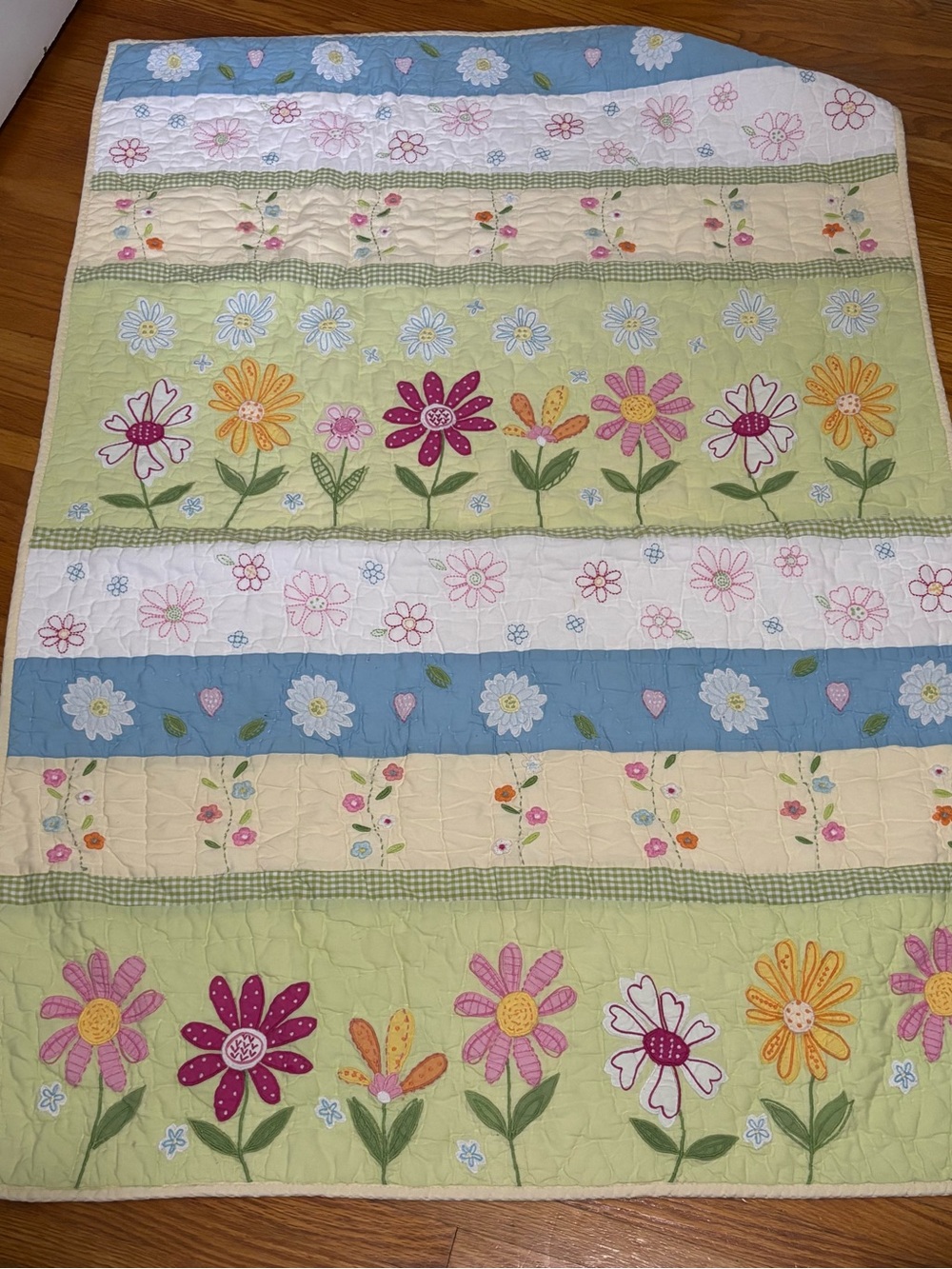 Pottery Barn Kids “Daisy Garden” Floral Quilt